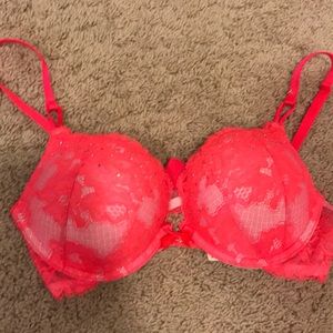 Victoria’s Secret bra